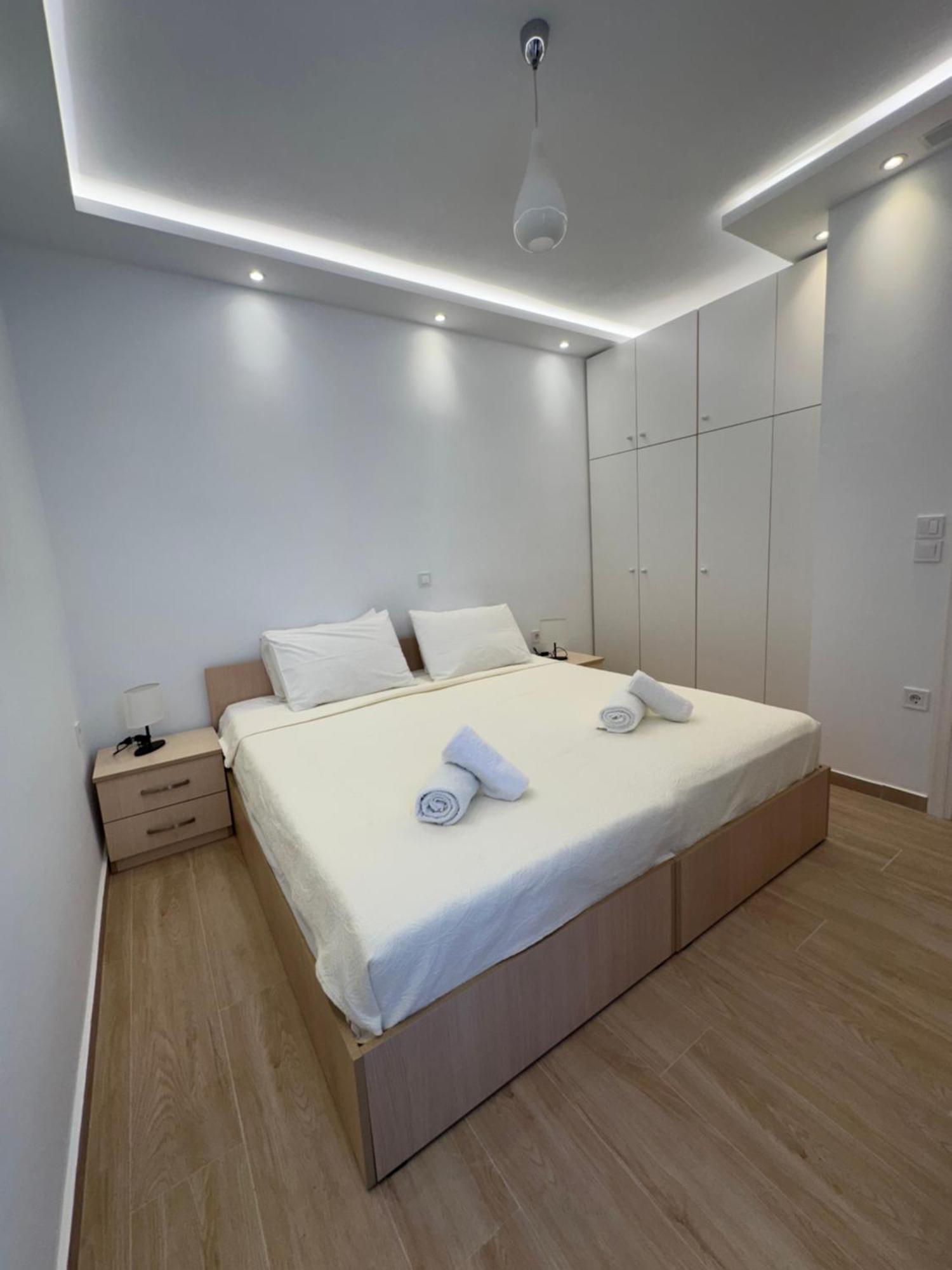 Hella Apartmán